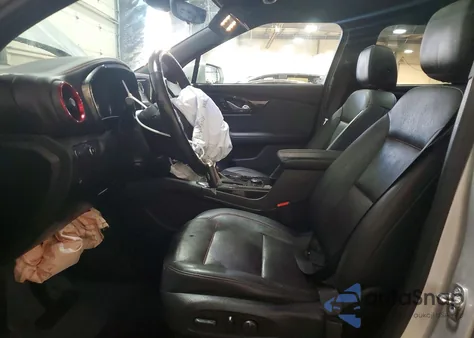 2019 Chevrolet Blazer Rs z USA, uszkodzony, nr VIN 3GNKBJRS4KS662003